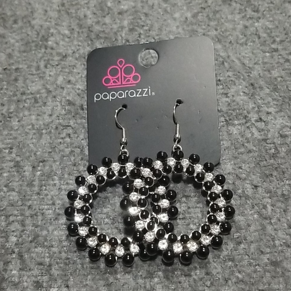 Paparazzo earrings